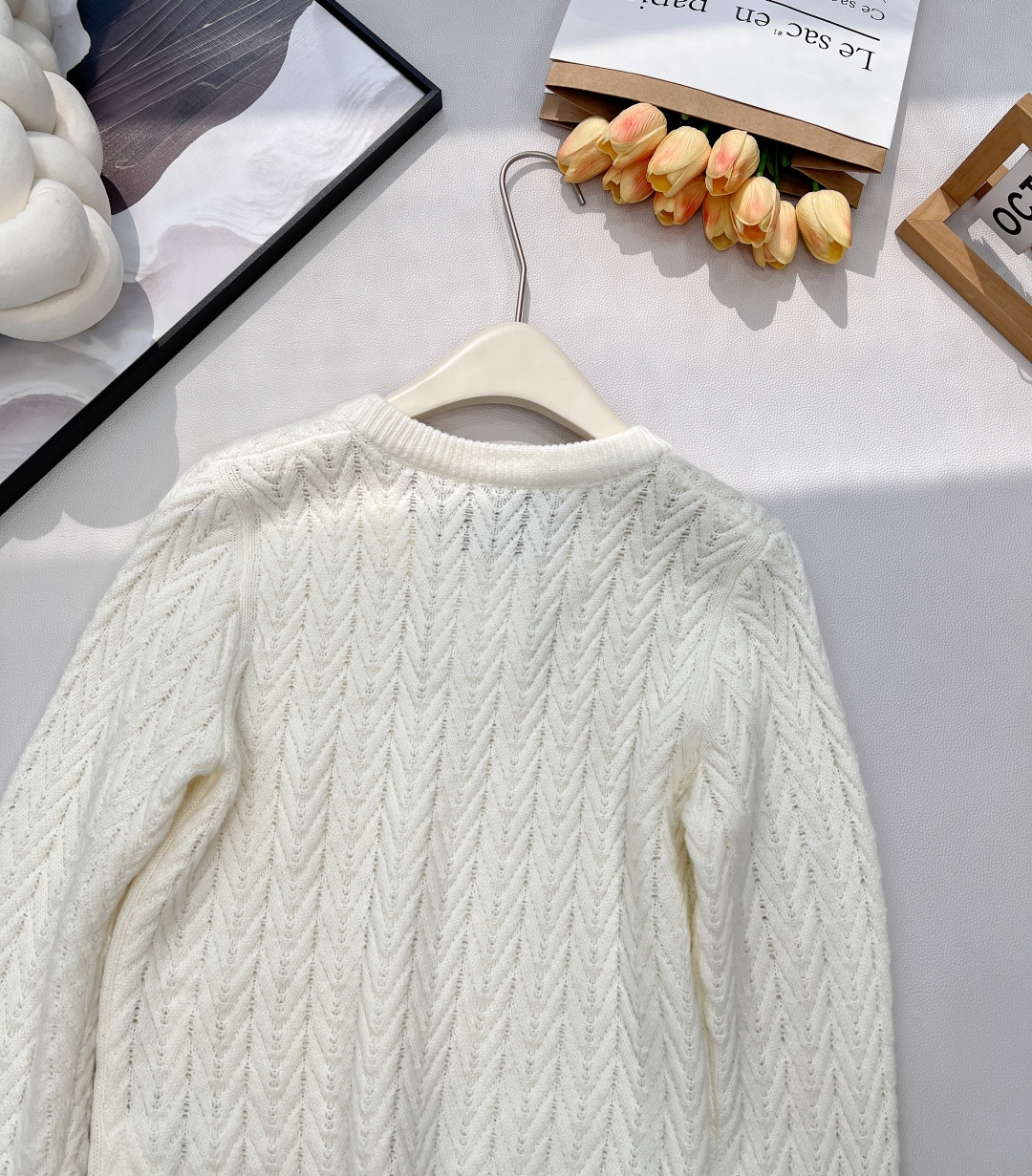 🆕MAXMARA2024新款V领 麻花编织套头毛衣，定制YB羊毛针织材质 质感高级 舒适柔软 肌理明显 