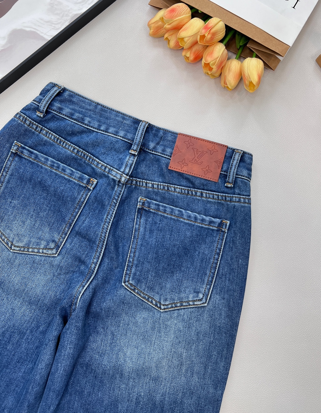 🆕Louis Vuitton25FW秋冬新款口袋阴影字母抓毛直筒牛仔裤丨⚠独家版出品！中度水洗牛仔布做了
