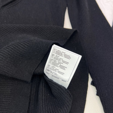 🆕Chanel2025新款撞色假两件针织上衣,定制YB羊毛纱线织造,亲肤舒适,柔软有质感,翻领针织长袖版 🆕Chanel2025新款撞色假两件针织上衣,定制YB羊毛纱线织造,亲肤舒适,柔软有质感,翻领针织长袖版