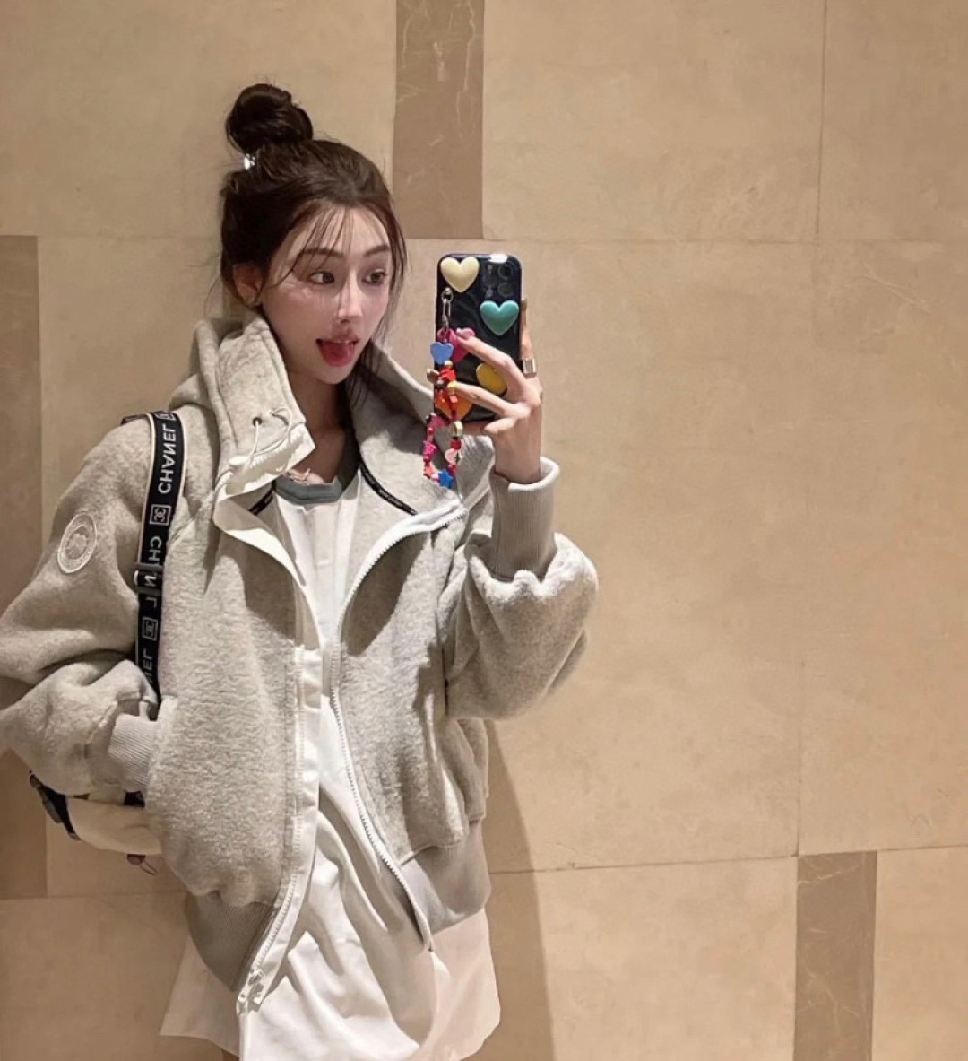 NO:606162,The warmest thing in winter!  ,,alexander wang19860909冬天最温暖的存在！,,alexander wang,Women's clothing