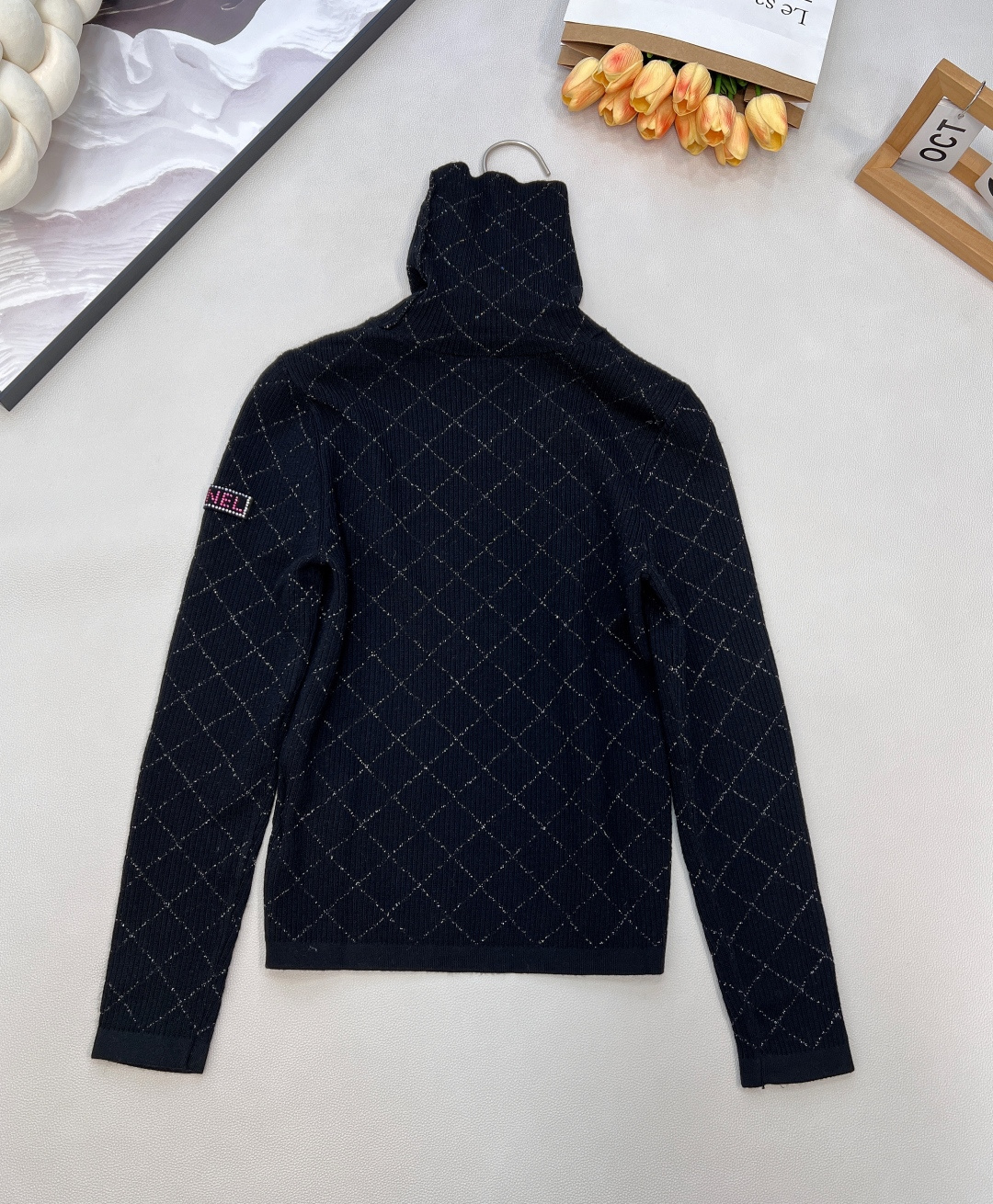 🆕Chanel2025新款高领针织套头毛衣，25coco滑雪🎿系列#定制YB羊毛纱线织造，质感细腻，穿搭