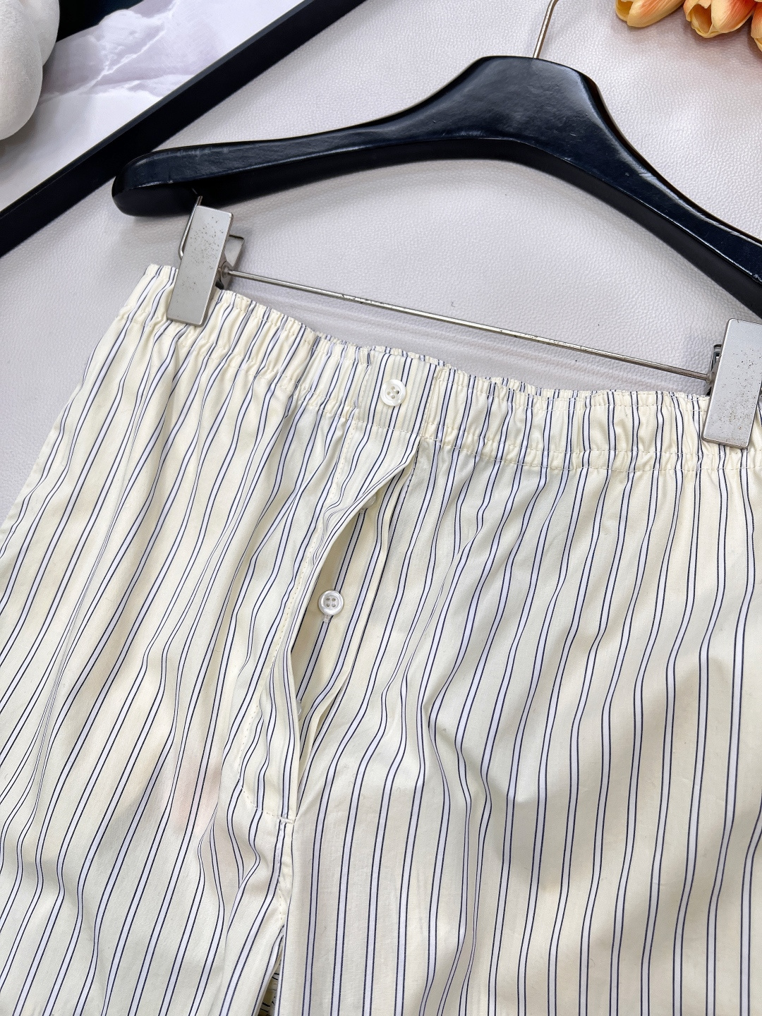 🆕Miumiu2025新款全棉条纹长裤，定制YB进口棉府绸材质，质感光泽高级，垂顺有型，直筒长裤版型，立