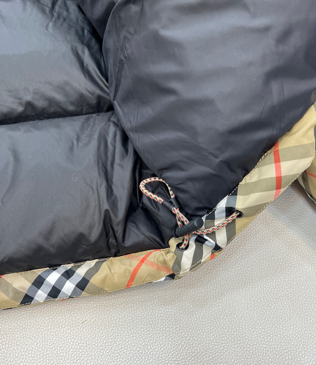 🆕Burberry25Fw秋冬新款拉链立领短款羽绒服外套丨⚠独家yb开发！高版出品！采用短款廓形，对各种