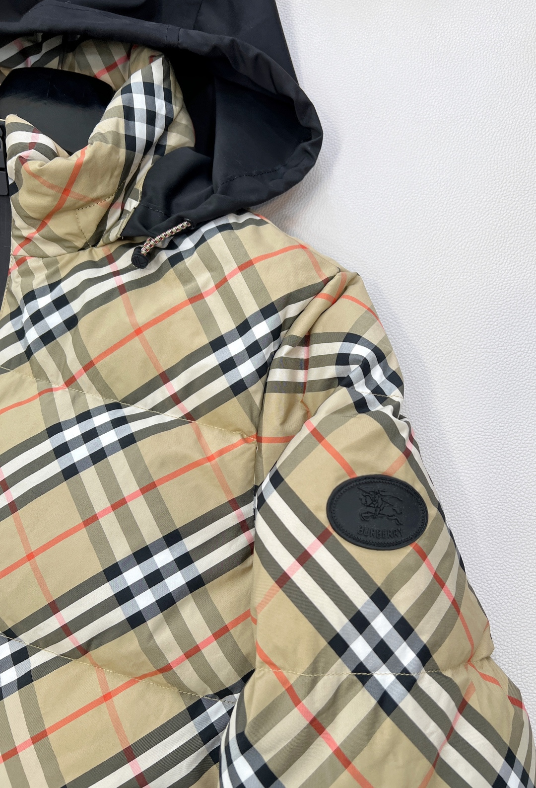 🆕Burberry25Fw秋冬新款拉链立领短款羽绒服外套丨⚠独家yb开发！高版出品！采用短款廓形，对各种
