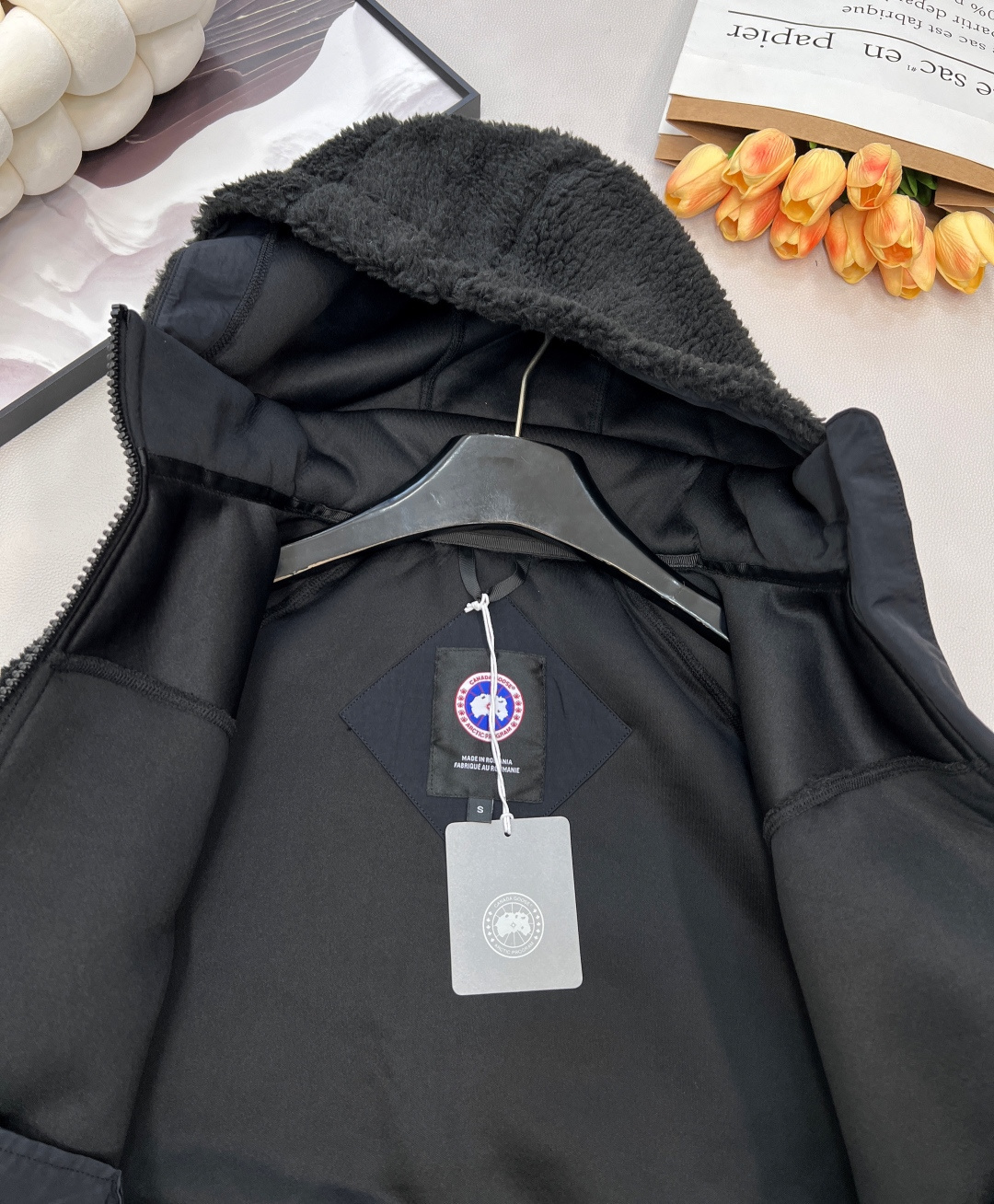 🆕 CANADA GOOSE 加拿大鹅 Simcoe拼接羊羔绒外套连帽毛羔又乖又萌 手臂定制刺绣章仔 既