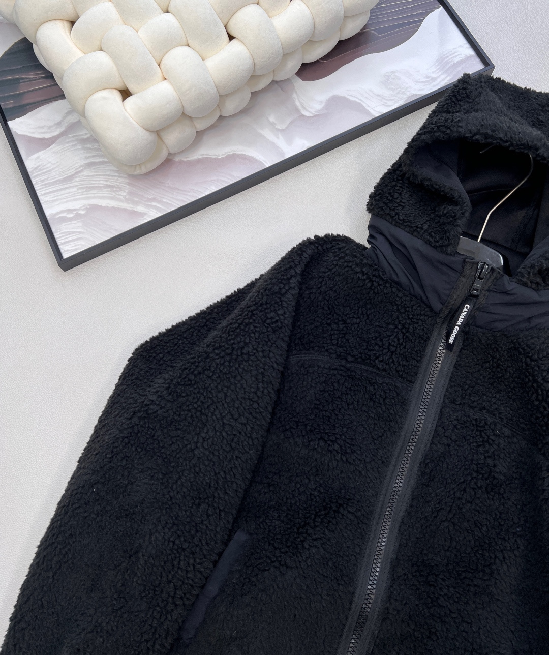 🆕 CANADA GOOSE 加拿大鹅 Simcoe拼接羊羔绒外套连帽毛羔又乖又萌 手臂定制刺绣章仔 既