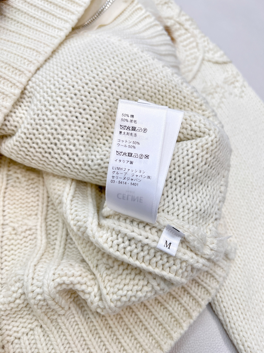 🆕CELINE新款连帽长袖针织衫，皮草拼接针织，奢感与温度的冬日狂想，复古赛琳的极简基因撞上皮草的奢美质