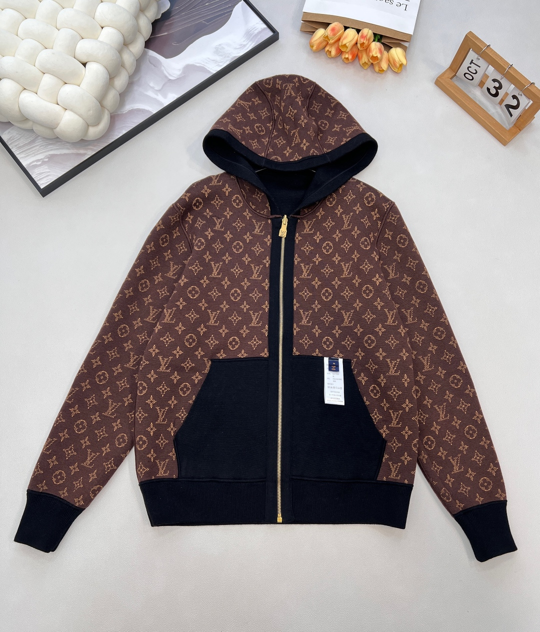 🆕Louis Vuitton25FW秋冬新款 MONOGRAM双面穿连帽开衫，羊毛针织的奢雅双面派，经典