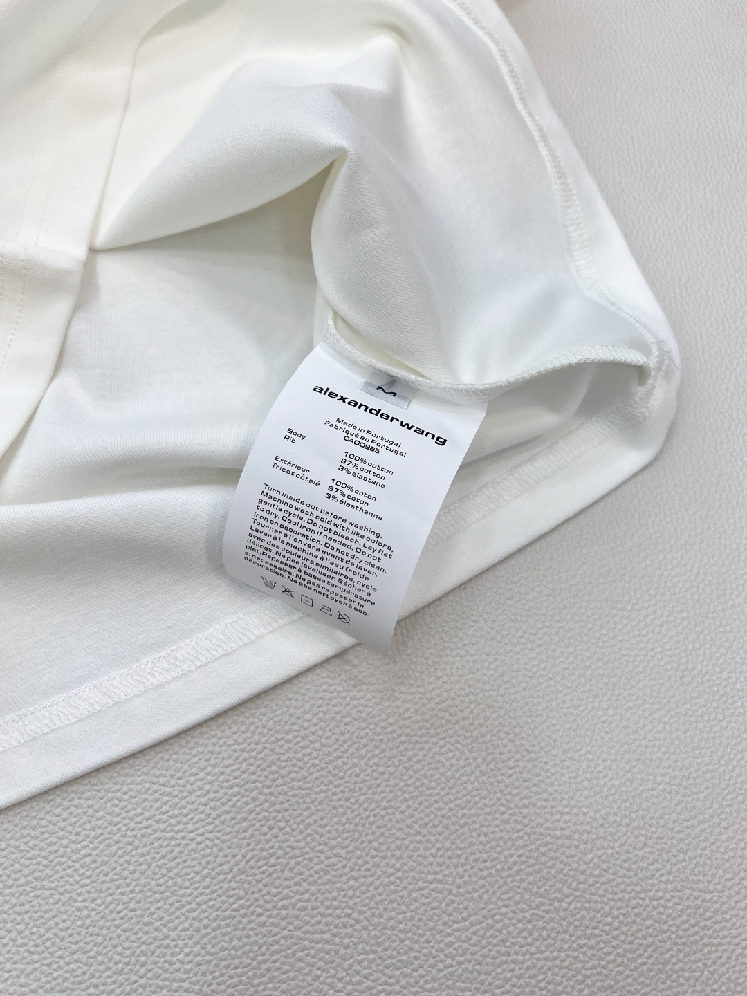 🆕Alexander Wang26SS春夏新款字母烫钻弹力休闲潮流短袖T恤▪️高品质弹力软糯面料，弹力很