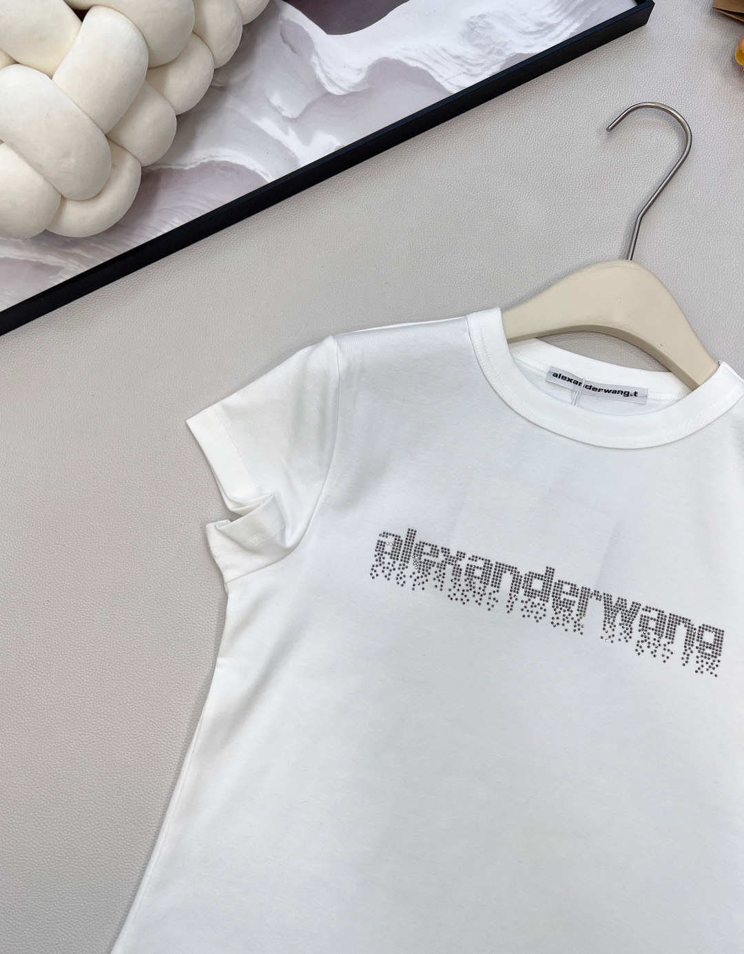 🆕Alexander Wang26SS春夏新款字母烫钻弹力休闲潮流短袖T恤▪️高品质弹力软糯面料，弹力很