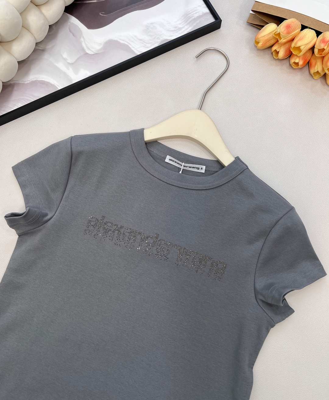 🆕Alexander Wang26SS春夏新款字母烫钻弹力休闲潮流短袖T恤▪️高品质弹力软糯面料，弹力很