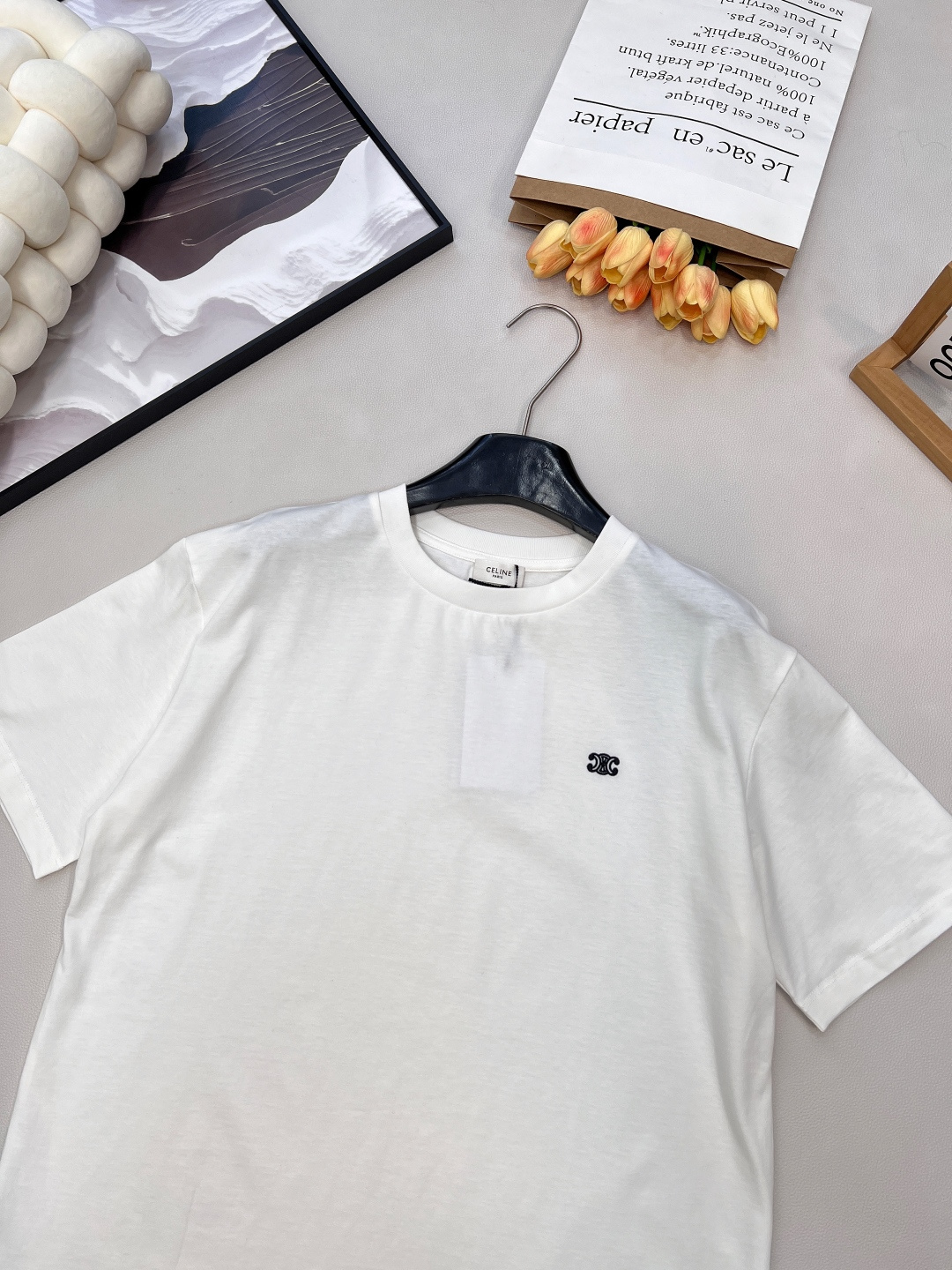 🆕CELINE26春夏新款CE凯旋门刺绣经典休闲宽松短袖T恤 超多明星同款！▪️定制YB原生全棉材质，透