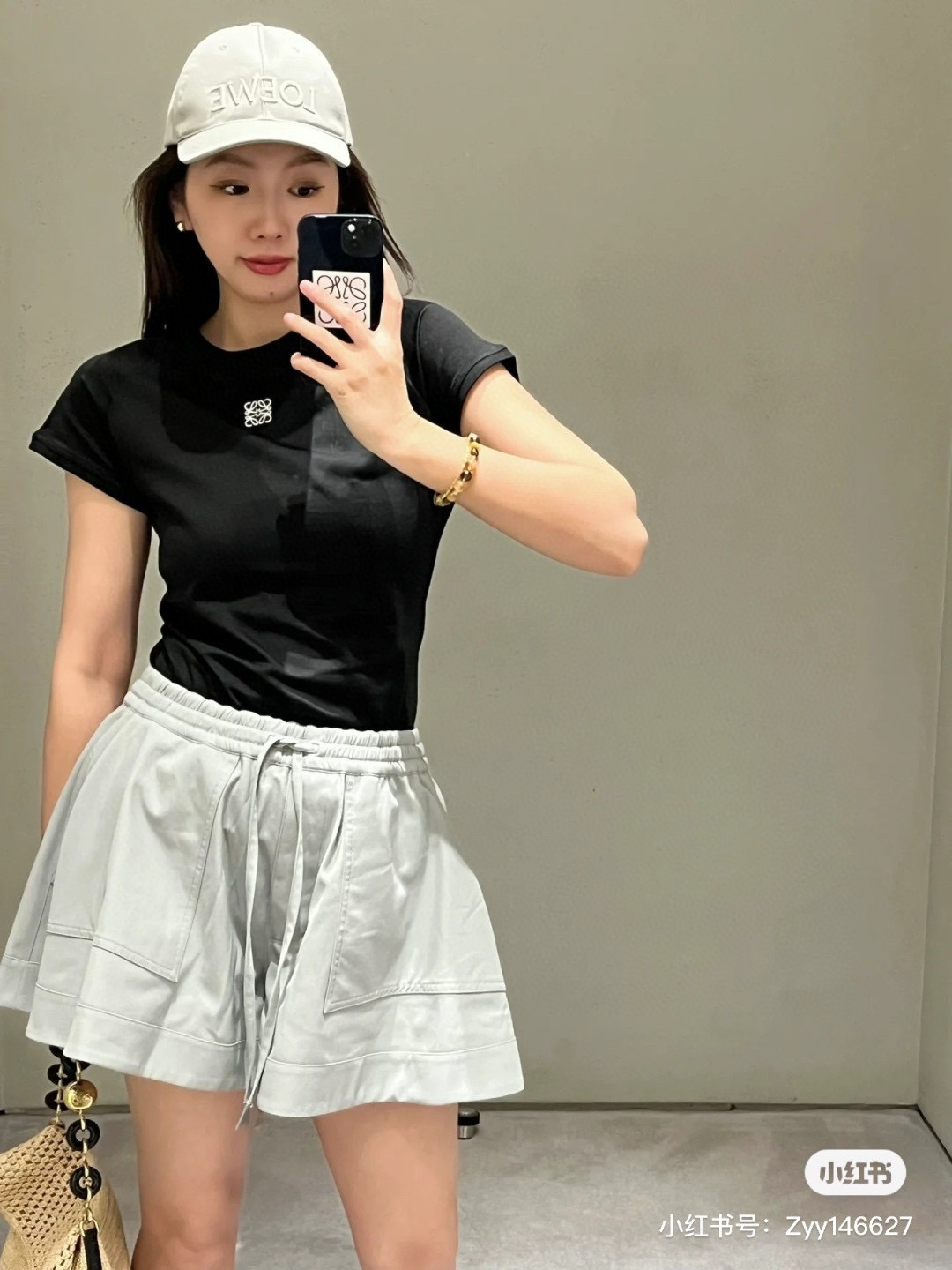 NO:624074,Create a personalized style, fashionable and relaxed,,alexander wang19860909打造个性风格 时髦松弛,,alexander wang,Women's clothing