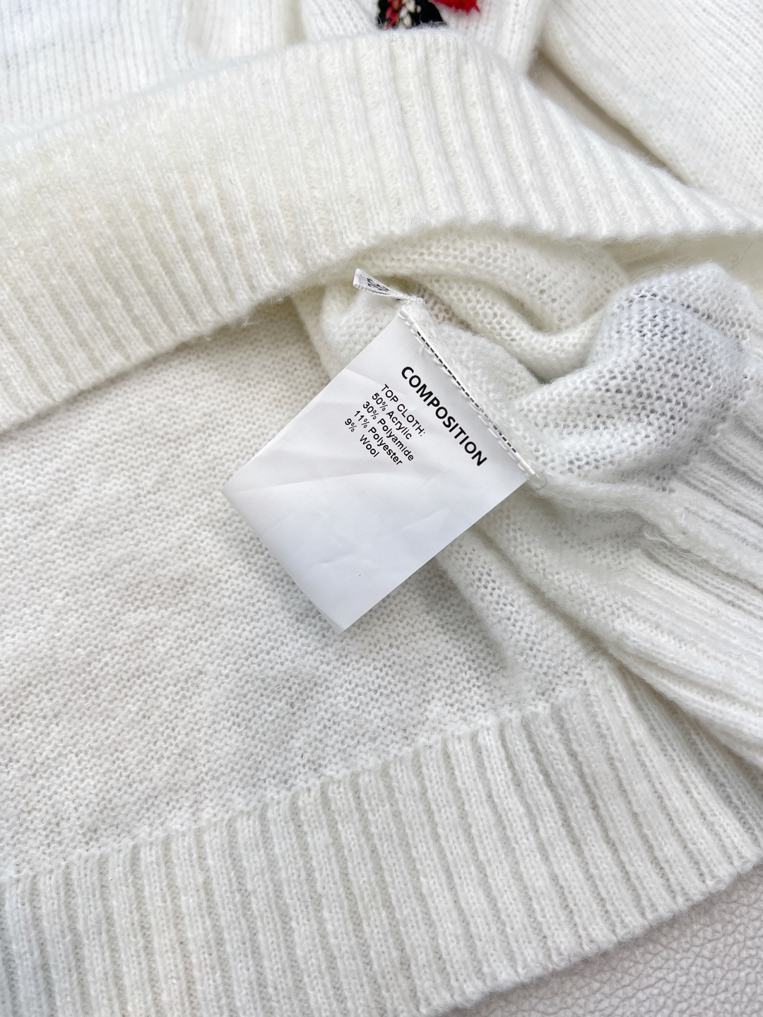 🆕Chanel25A新款高级手工坊新款流苏套头针织毛衣丨⚠独家高版出品！一眼就看出的好质感👍圆领设计减龄