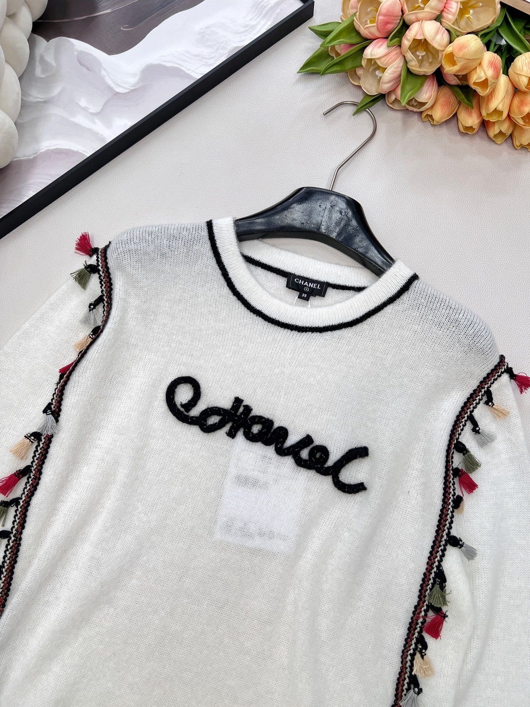 🆕Chanel25A新款高级手工坊新款流苏套头针织毛衣丨⚠独家高版出品！一眼就看出的好质感👍圆领设计减龄