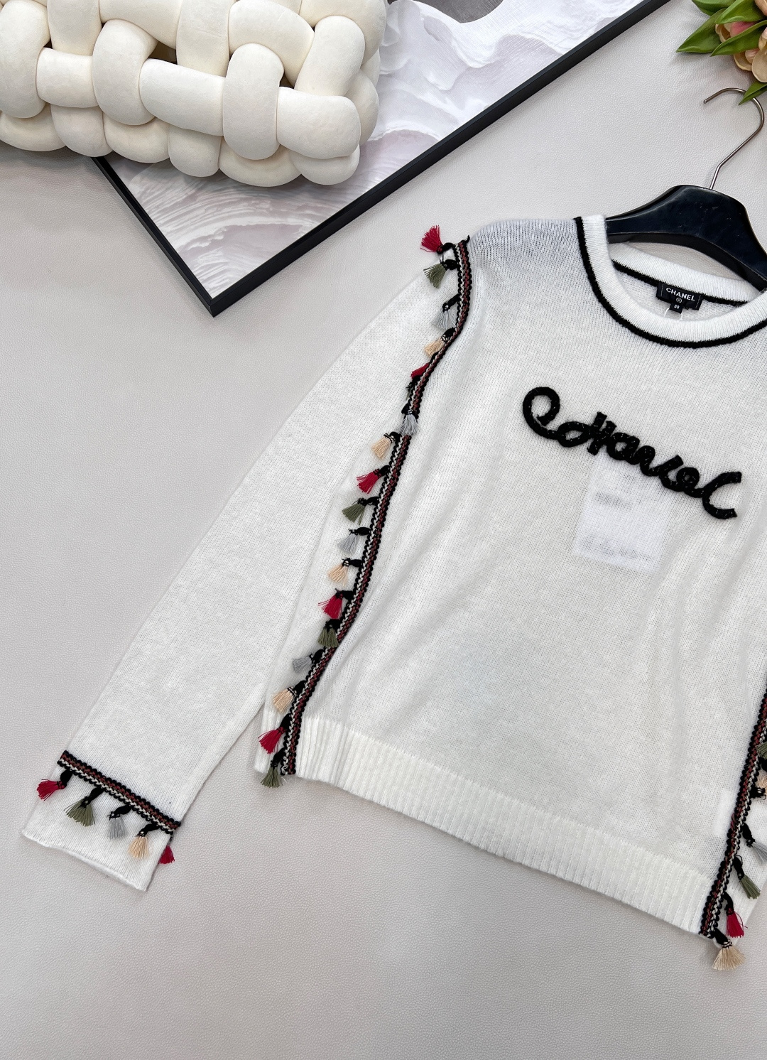 🆕Chanel25A新款高级手工坊新款流苏套头针织毛衣丨⚠独家高版出品！一眼就看出的好质感👍圆领设计减龄