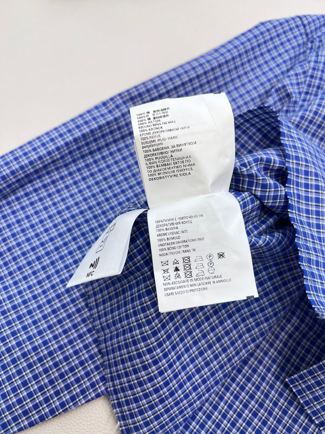 🆕MiuMiu早秋新款微标刺绣短款格纹长袖衬衫丨⚠独家yb开发！高版出品！胸口的品牌微标刺绣低调又有辨识