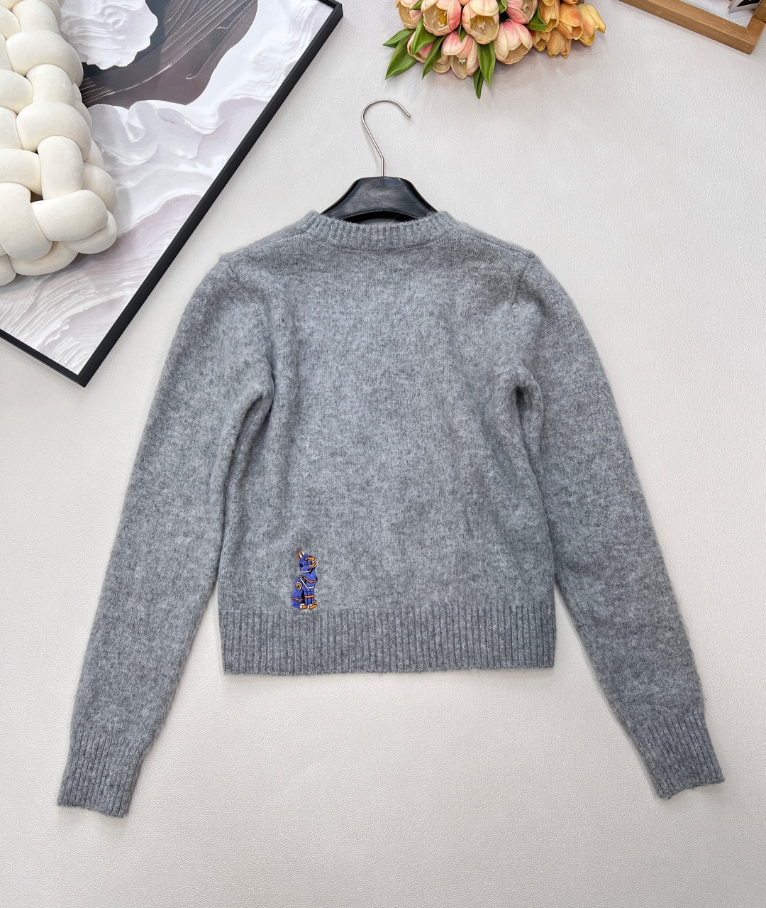 🆕Loewe2025新款刺绣机器猫针织毛，Loew✖️Louis wain联名系列#定制YB羊毛纱线织造