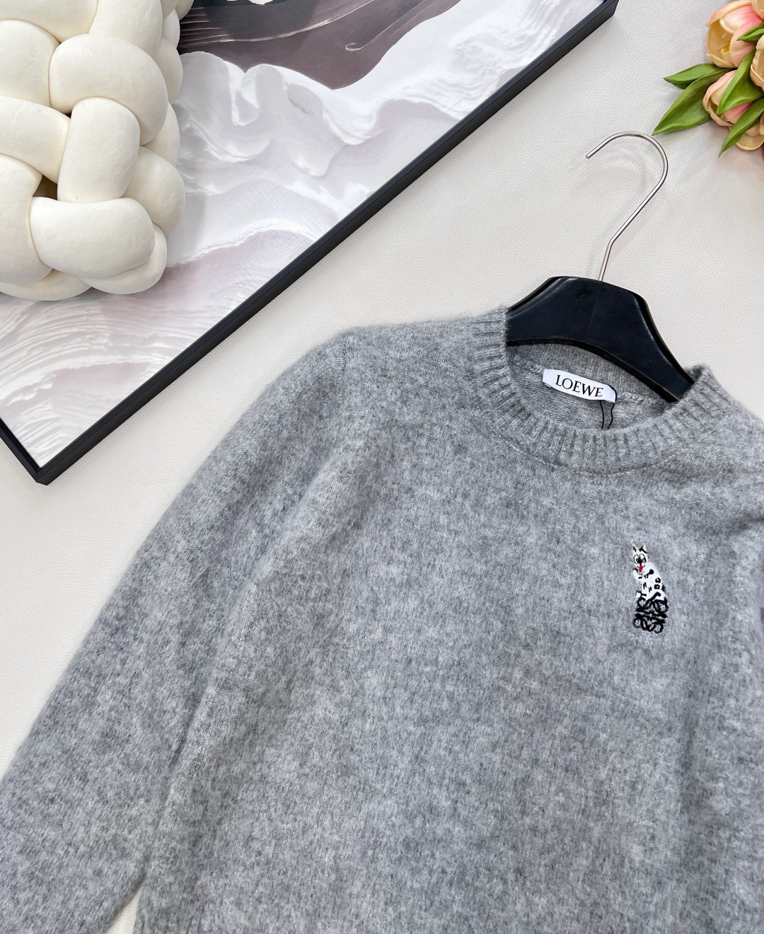 🆕Loewe2025新款刺绣机器猫针织毛，Loew✖️Louis wain联名系列#定制YB羊毛纱线织造