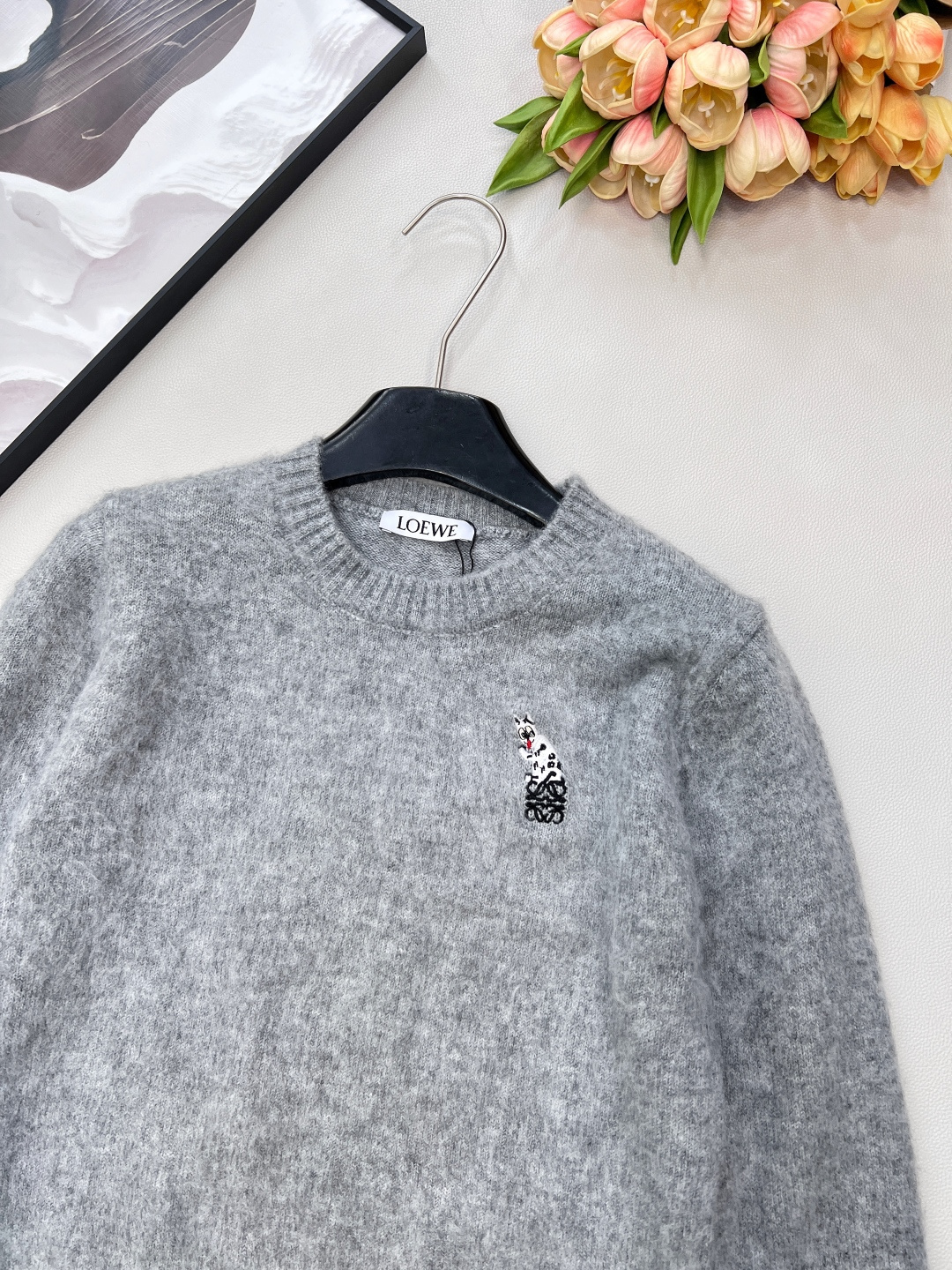 🆕Loewe2025新款刺绣机器猫针织毛，Loew✖️Louis wain联名系列#定制YB羊毛纱线织造
