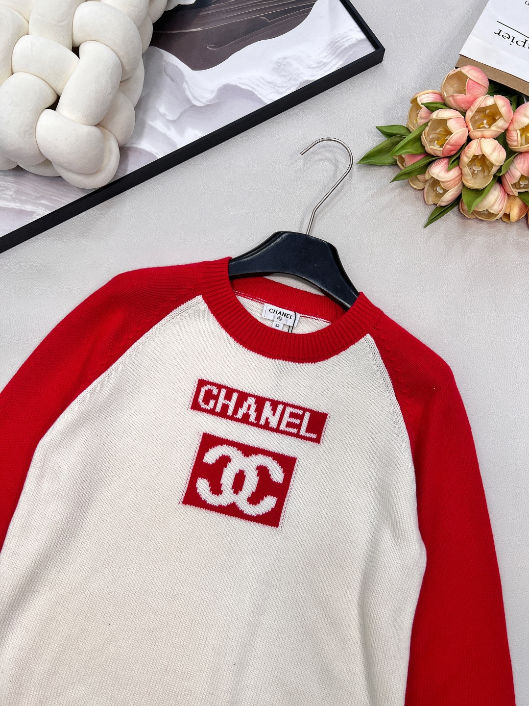 🆕 CHANEL 拼色立体提花logo羊毛针织衫正中间立体logo提花 休闲百搭气质小香风针织上衣！与颜