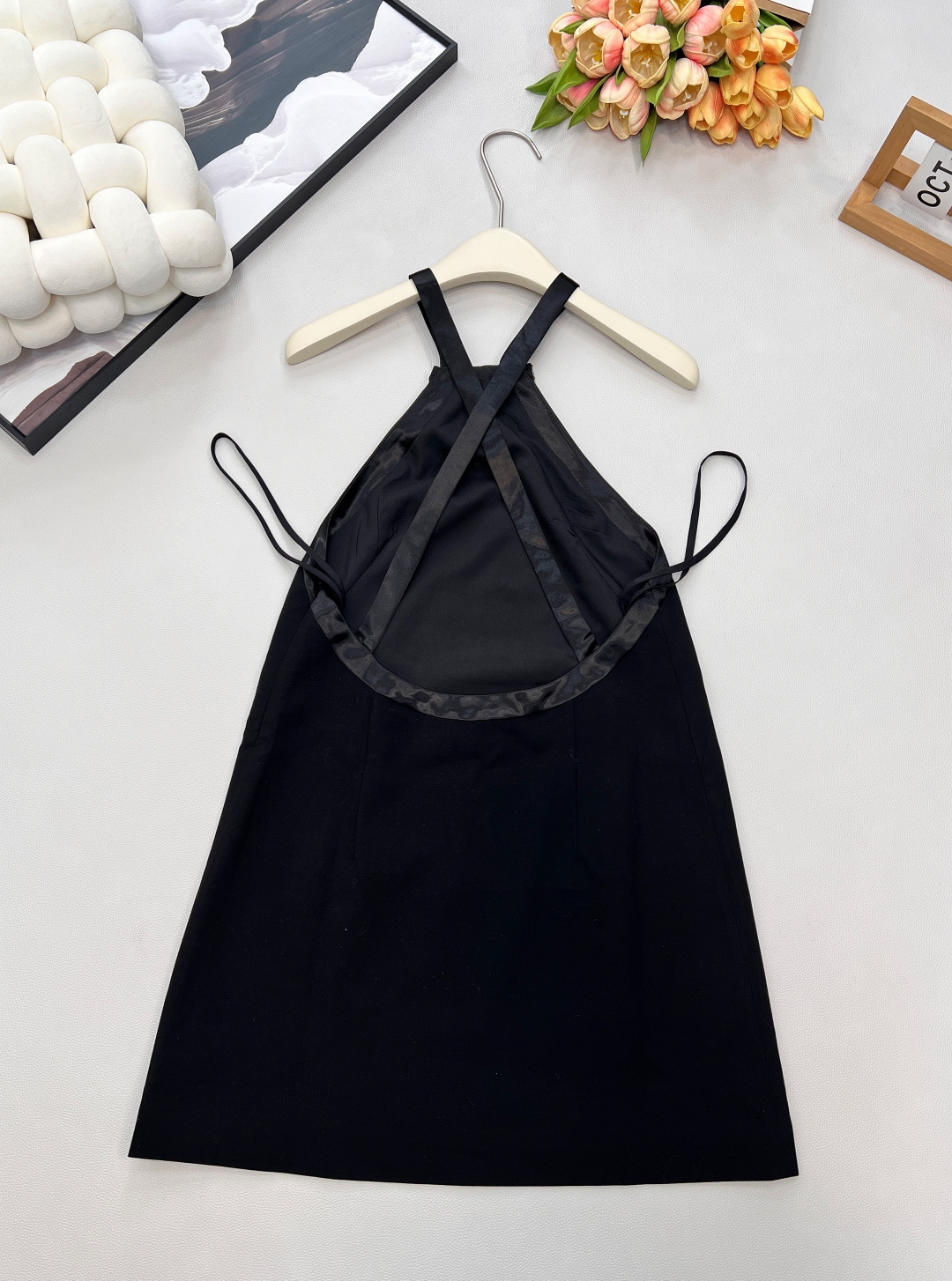 🆕Miumiu25Fw秋冬新款重工蝴蝶结钻黑色吊带迷你连衣裙丨⚠独家yb开发！顶级高版出品！缎面黑裙自带