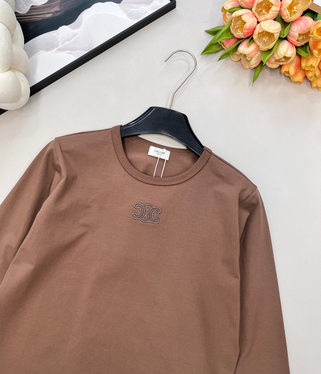 🆕Celine2025新款圆领刺绣全棉长袖T恤，定制YB原生全棉材质，德国进口机器打造，超密度处理，质感