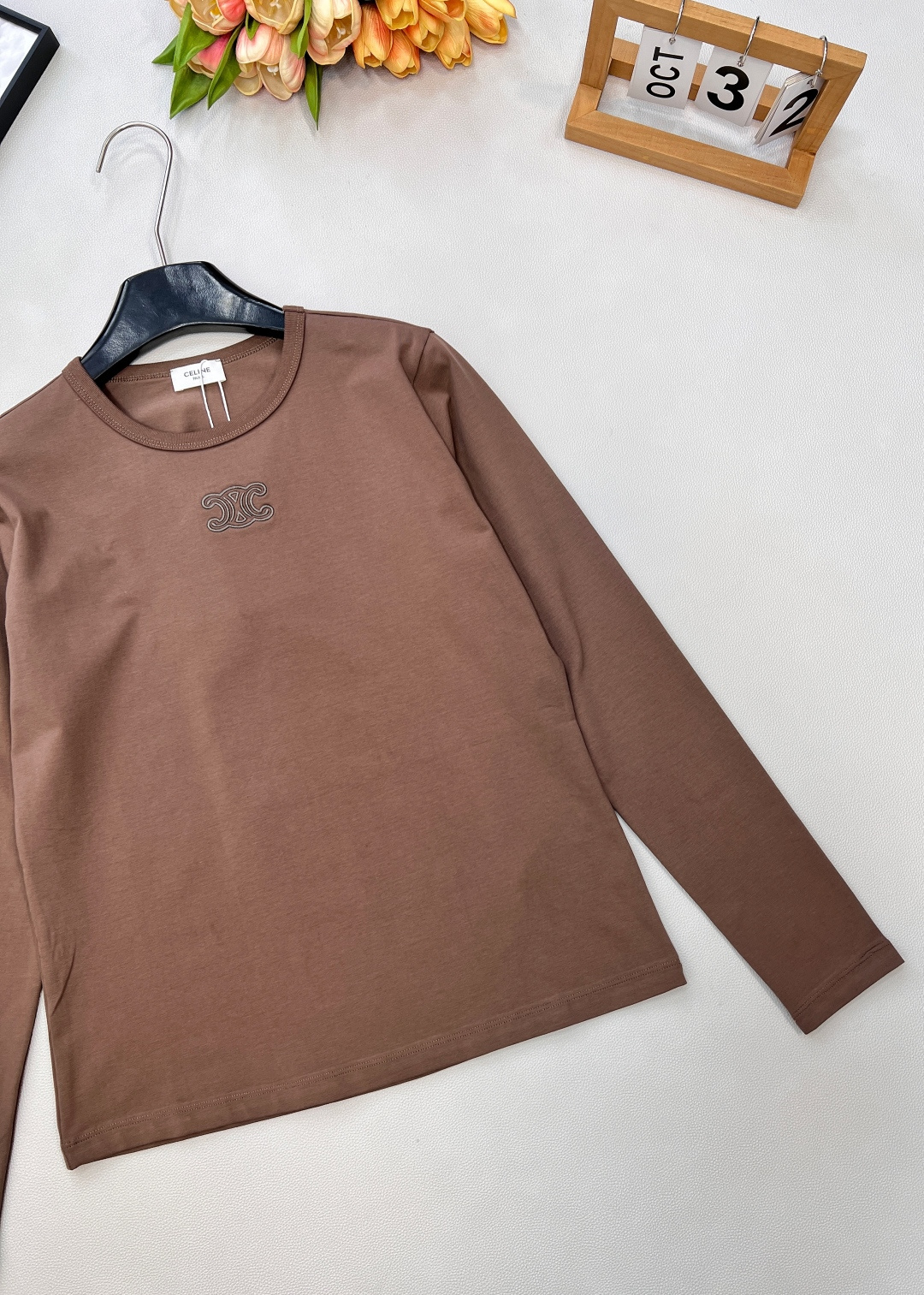 🆕Celine2025新款圆领刺绣全棉长袖T恤，定制YB原生全棉材质，德国进口机器打造，超密度处理，质感