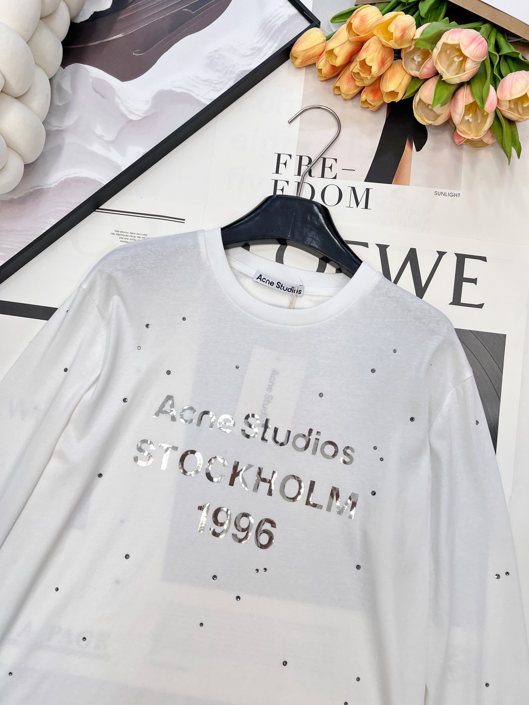 🆕 ACNE STUDIO 银标字母印花+满天星水钻长袖T恤银色字母印花是很有光泽很有质感的 满满的风格