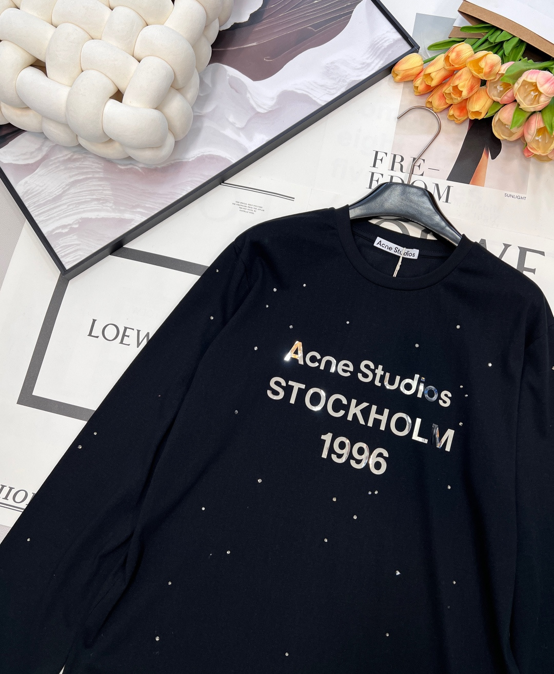 🆕 ACNE STUDIO 银标字母印花+满天星水钻长袖T恤银色字母印花是很有光泽很有质感的 满满的风格