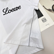 🆕Loewe2026新款立体刺绣徽标短袖T恤,定制YB原生全棉材质,透气舒适,质感十足,常规短袖T恤,胸 🆕Loewe2026新款立体刺绣徽标短袖T恤,定制YB原生全棉材质,透气舒适,质感十足,常规短袖T恤,胸
