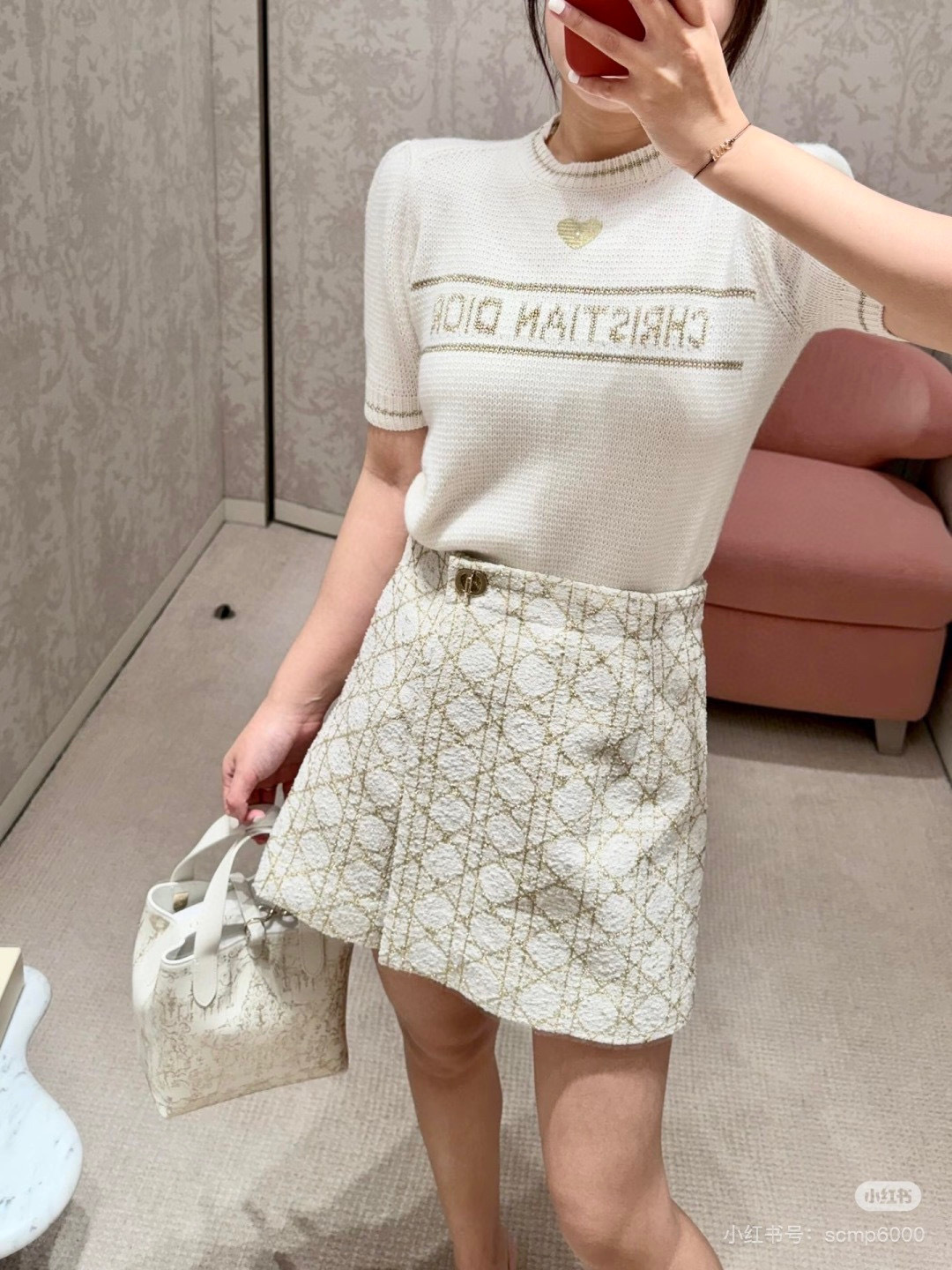 NO:694684,Platinum color matching, interpreting low-key elegance,19860909白金配色,诠释低调高贵,,,Women's clothing