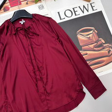 🆕Loewe 2026SS新款缎面抽绳衬衫,定制YB进口缎面材质,质感光泽,穿搭舒适,抽绳衬衣剪裁,缎面 🆕Loewe 2026SS新款缎面抽绳衬衫,定制YB进口缎面材质,质感光泽,穿搭舒适,抽绳衬衣剪裁,缎面