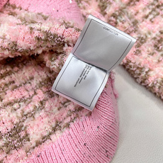 🆕2026SSCHANEL 高定手工坊系列彩色编织羊毛开衫外套,定制纱线 采用多色定染羊毛混纺纱线,进口 🆕2026SSCHANEL 高定手工坊系列彩色编织羊毛开衫外套,定制纱线 采用多色定染羊毛混纺纱线,进口