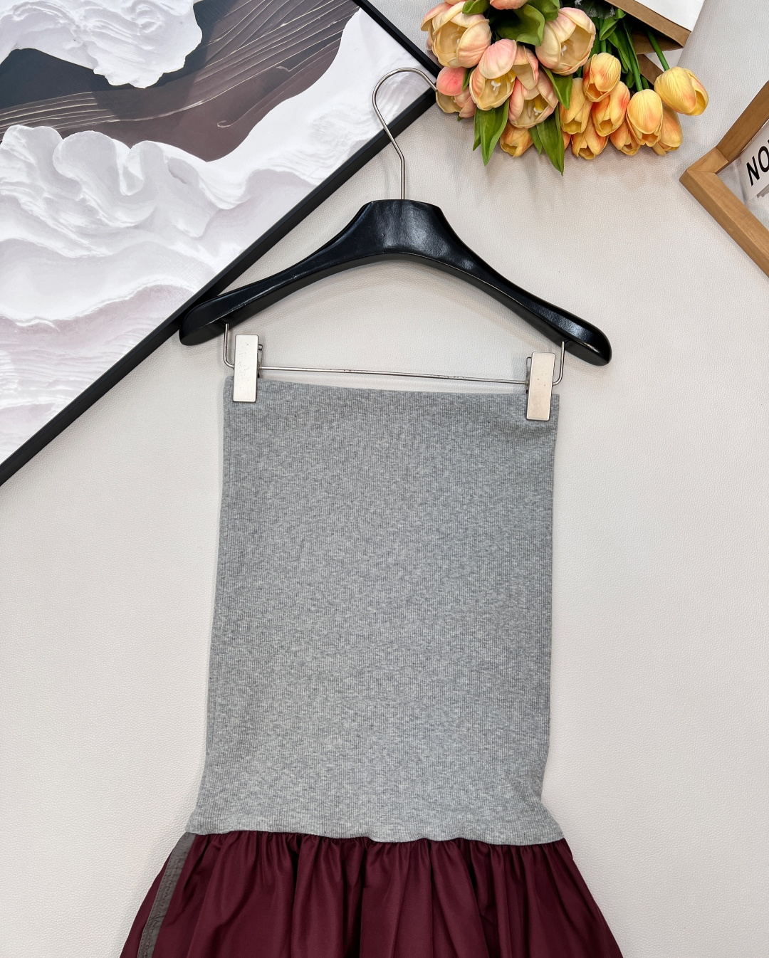 🆕Miumiu2025新款针织抹胸百褶裙，定制YB斜纹全棉材质 细腻肌理 柔软舒适 平口抹胸裙裁剪 上半