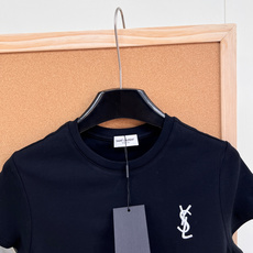 🆕26春夏新款YSL字母刺绣收腰弹力小版型女士短袖T恤▪️弹力面料收腰正肩版型,上身纸片人既视感,腰下方 🆕26春夏新款YSL字母刺绣收腰弹力小版型女士短袖T恤▪️弹力面料收腰正肩版型,上身纸片人既视感,腰下方