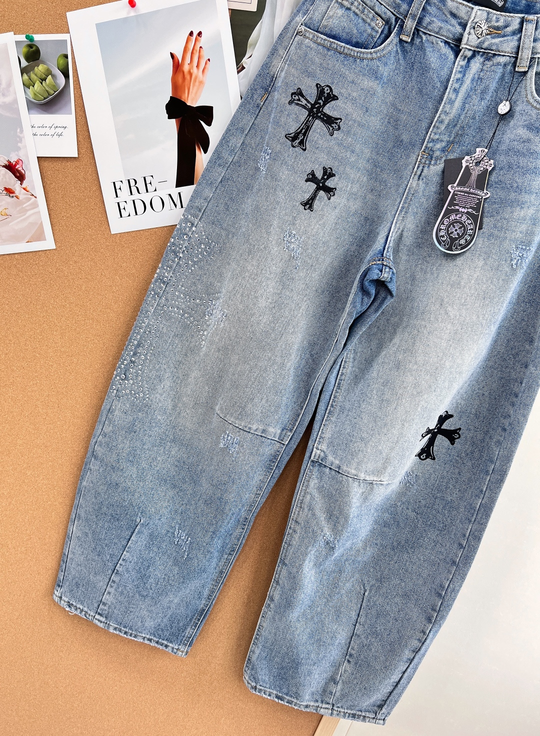 🆕Chrome hearts26SS早春新款克罗心风弯刀神裤，前后十字架涂鸦印花，自带高街气场侧边烫钻十
