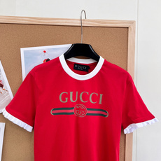🆕GUCCI新款经典字母腰带印花拼色短袖T恤。- 经典标识:正面烫金GUCCI字母+红绿织带+双G互扣L 🆕GUCCI新款经典字母腰带印花拼色短袖T恤。- 经典标识:正面烫金GUCCI字母+红绿织带+双G互扣L
