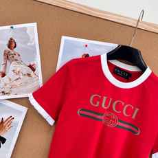 🆕GUCCI新款经典字母腰带印花拼色短袖T恤。- 经典标识:正面烫金GUCCI字母+红绿织带+双G互扣L 🆕GUCCI新款经典字母腰带印花拼色短袖T恤。- 经典标识:正面烫金GUCCI字母+红绿织带+双G互扣L