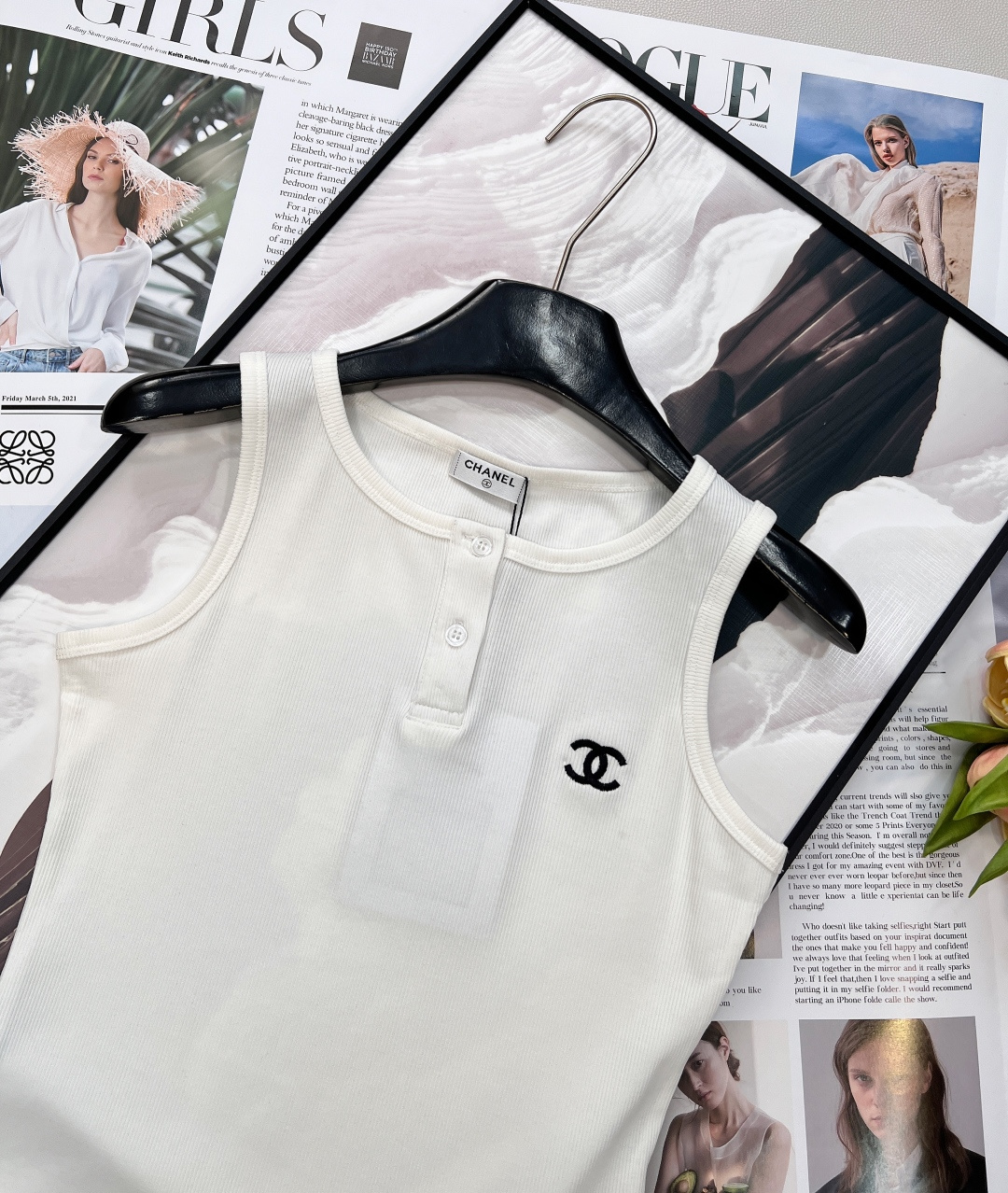 🆕CHANEL26SS春夏新款CHANEL古风字母刺绣背心，闭眼入！定制古风字母刺绣，针脚细密均匀、立体