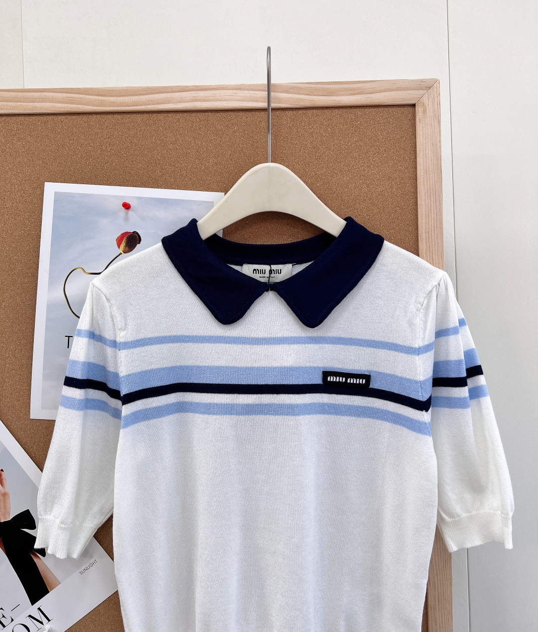 🆕MIU MIU26早春Miu系学院风娃娃领针织短袖 减龄拼色娃娃领，复古学院氛围拉满，温柔又俏皮胸前撞
