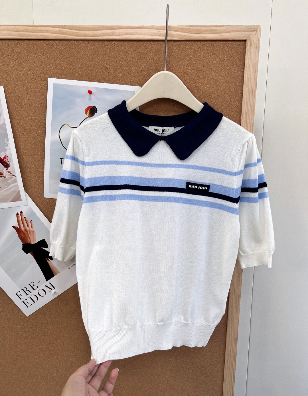 🆕MIU MIU26早春Miu系学院风娃娃领针织短袖 减龄拼色娃娃领，复古学院氛围拉满，温柔又俏皮胸前撞