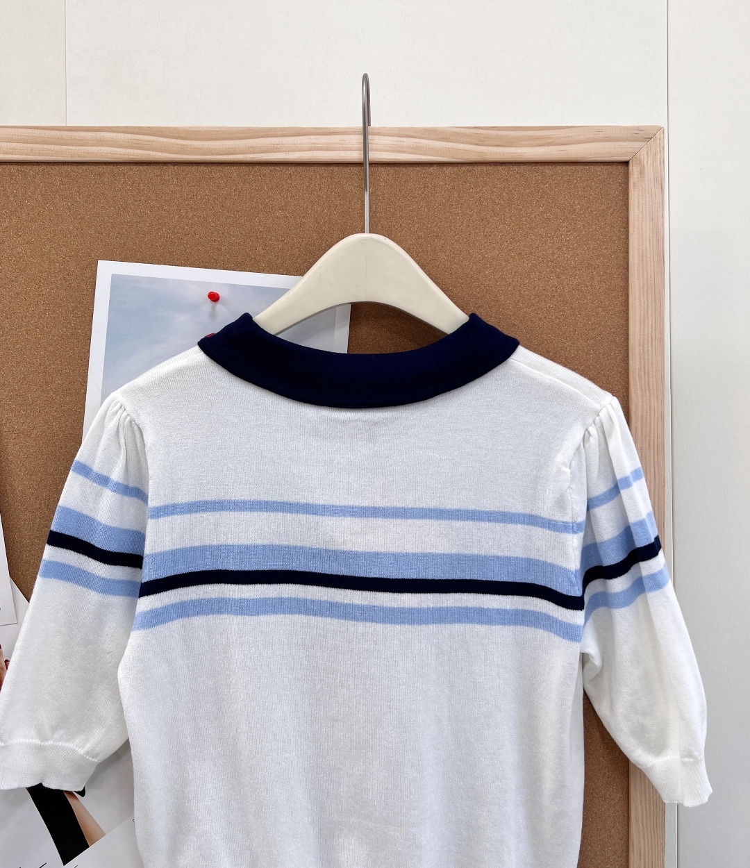 🆕MIU MIU26早春Miu系学院风娃娃领针织短袖 减龄拼色娃娃领，复古学院氛围拉满，温柔又俏皮胸前撞