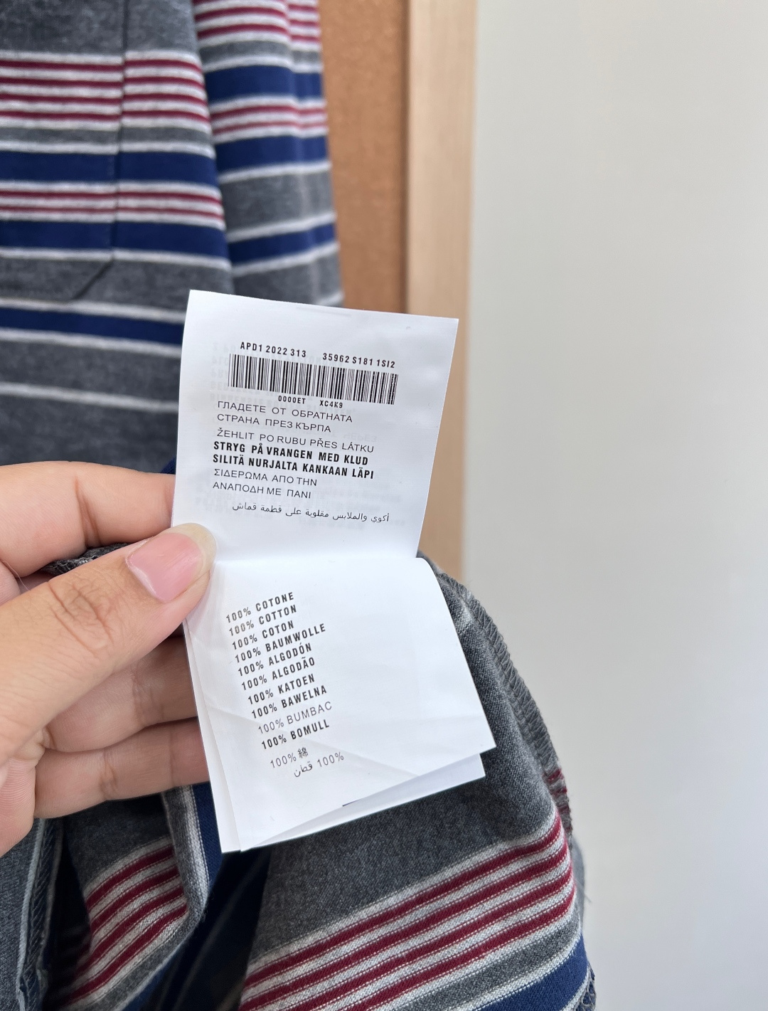 🆕Miumiu2025新款字母贴片廓形条纹长袖，定制YB斜纹全棉材质，质感光泽，弹力十足，圆领长袖上衣裁