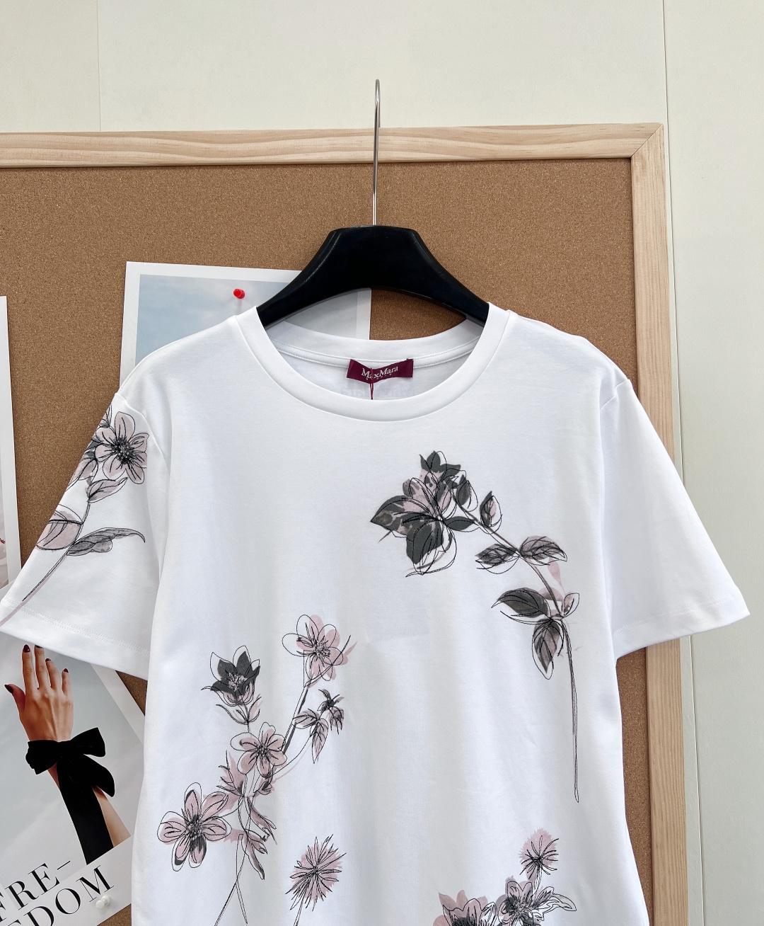 🆕MaxMara26ss早春新款花卉印花圆领短袖T恤，高级感与春日感的完美融合 ✨- 独家YB开发，高版