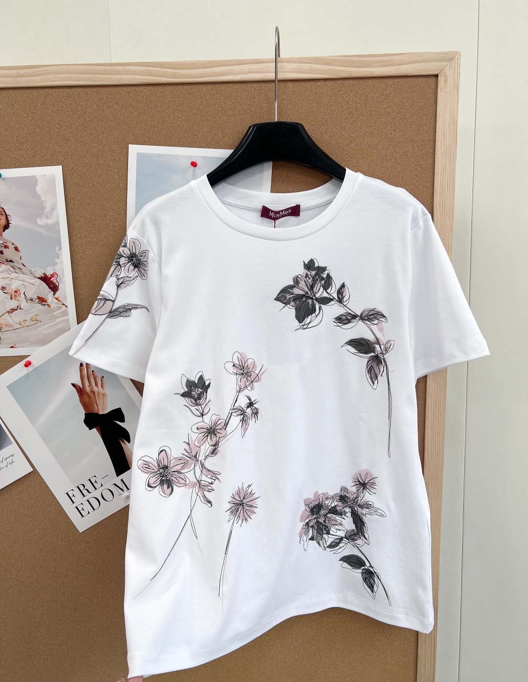 🆕MaxMara26ss早春新款花卉印花圆领短袖T恤，高级感与春日感的完美融合 ✨- 独家YB开发，高版