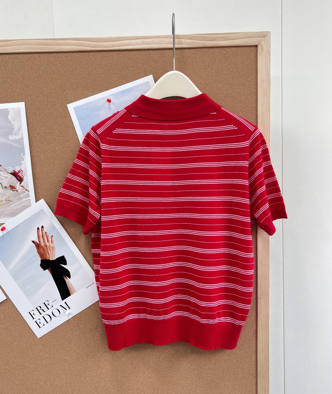 🆕 MIU MIU 字母焦糖色🤎条纹P薄款Polo针织衫短袖细羊毛面料 超级轻薄 夏天穿完全不会热！！信