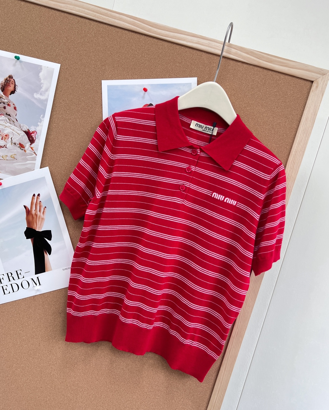 🆕 MIU MIU 字母焦糖色🤎条纹P薄款Polo针织衫短袖细羊毛面料 超级轻薄 夏天穿完全不会热！！信