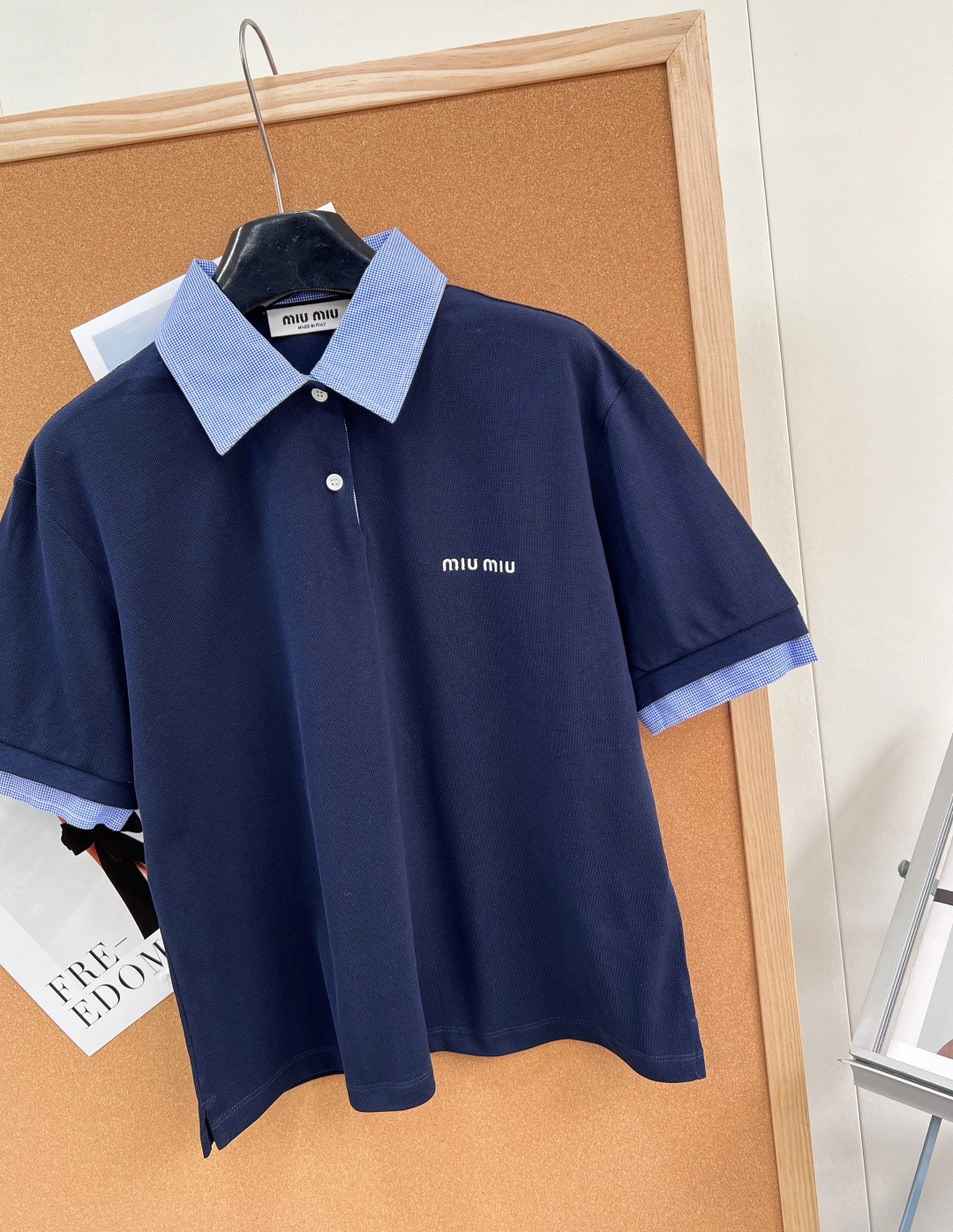 🆕 MIUMIU 蓝色格纹拼接翻领假两件Polo衫短袖💃miu里miu气的学院风系列 👩‍🎓学院风Pol