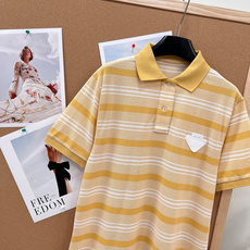 🆕Prada2026新款春夏系列的黄白条纹Polo短袖连衣裙,精准拿捏了轻奢优雅与日常实穿的双重调性。- 🆕Prada2026新款春夏系列的黄白条纹Polo短袖连衣裙,精准拿捏了轻奢优雅与日常实穿的双重调性。-